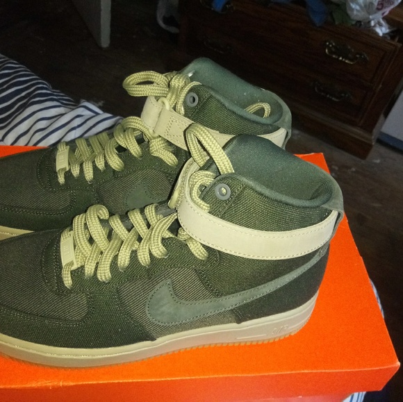 Air Force 1 - Picture 4 of 6